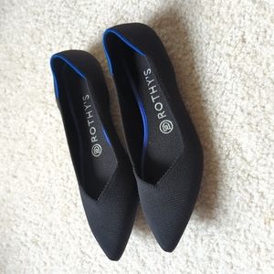 Rothys black pointed toe flats